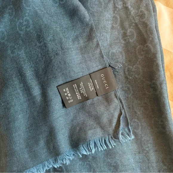 GUCCI Wool Silk GG Monogram Fringe Scarf Blue - Picture 3 of 3